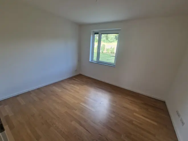 4 Zimmer Wohnung mit 95 m² in Hannover – Bild 2