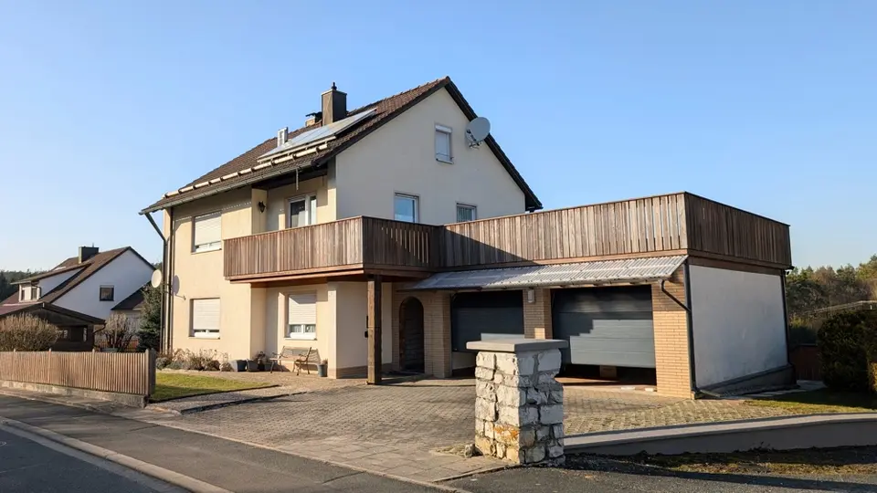 5 Zimmer Haus mit 130 m² in Erlangen – Bild 2