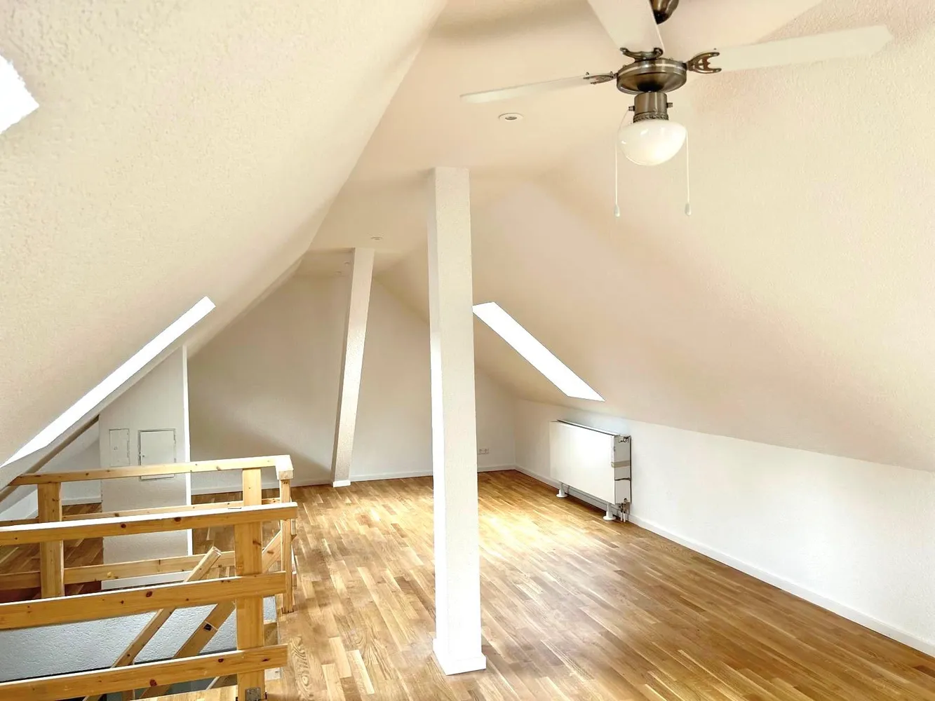 2 Zimmer Wohnung mit 120 m² in Stuttgart – Bild 4
