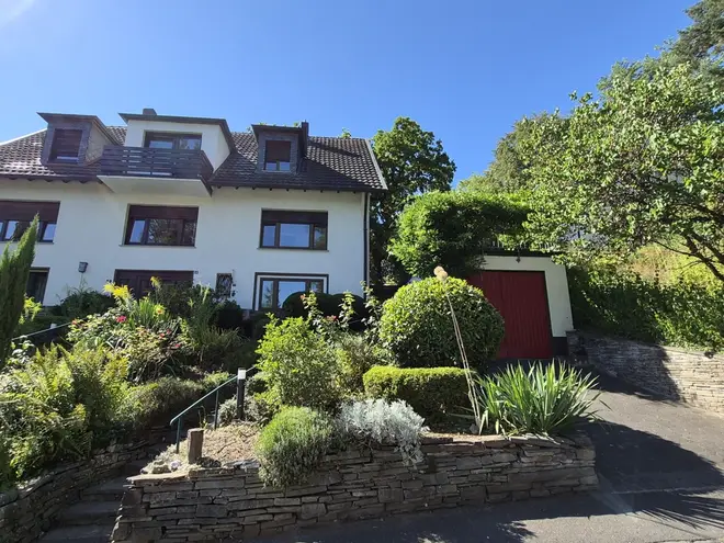 4 Zimmer Haus mit 110 m² in Bonn – Bild 1