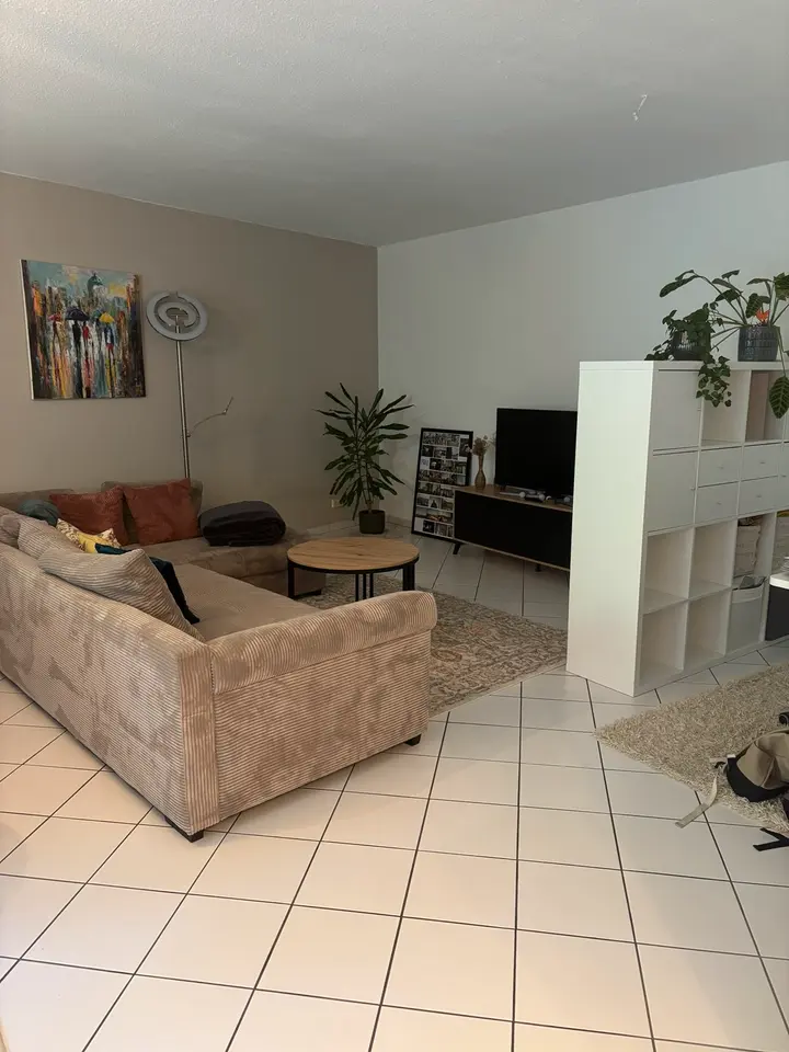 2 Zimmer Wohnung mit 80 m² in Saarbrücken – Bild 1