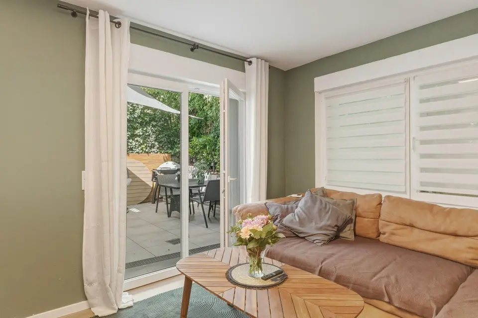 6 Zimmer Haus mit 206 m² in Stuttgart – Bild 2