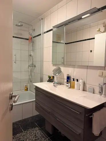 3 Zimmer Wohnung mit 73 m² in Düsseldorf – Bild 4