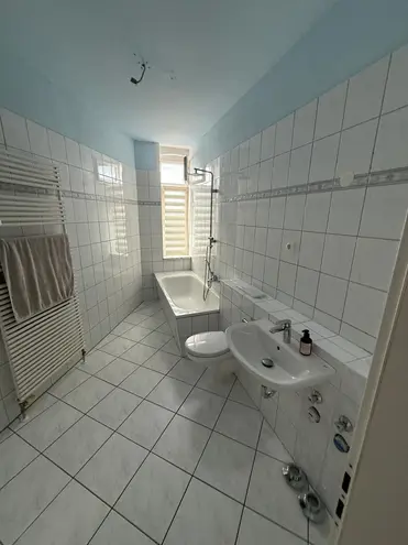 2 Zimmer Wohnung mit 73 m² in Halle (Saale) – Bild 4