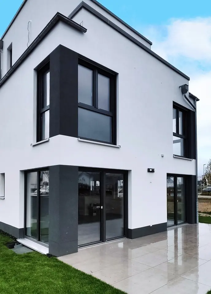 6 Zimmer Haus mit 158 m² in Wiesbaden – Bild 2