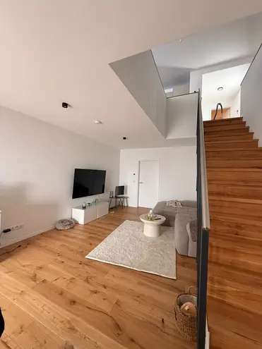 2 Zimmer Wohnung mit 84 m² in Karlsruhe – Bild 1
