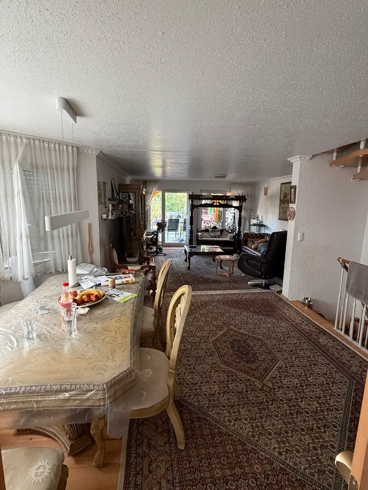6 Zimmer Haus mit 156 m² in Stuttgart – Bild 1