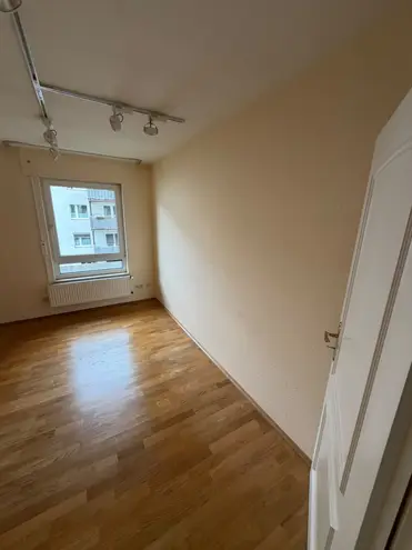 3 Zimmer Wohnung mit 84 m² in Solingen – Bild 4