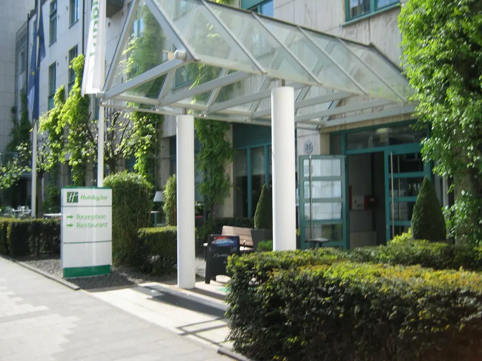 Studio mit 24 m² in Düsseldorf – Bild 3