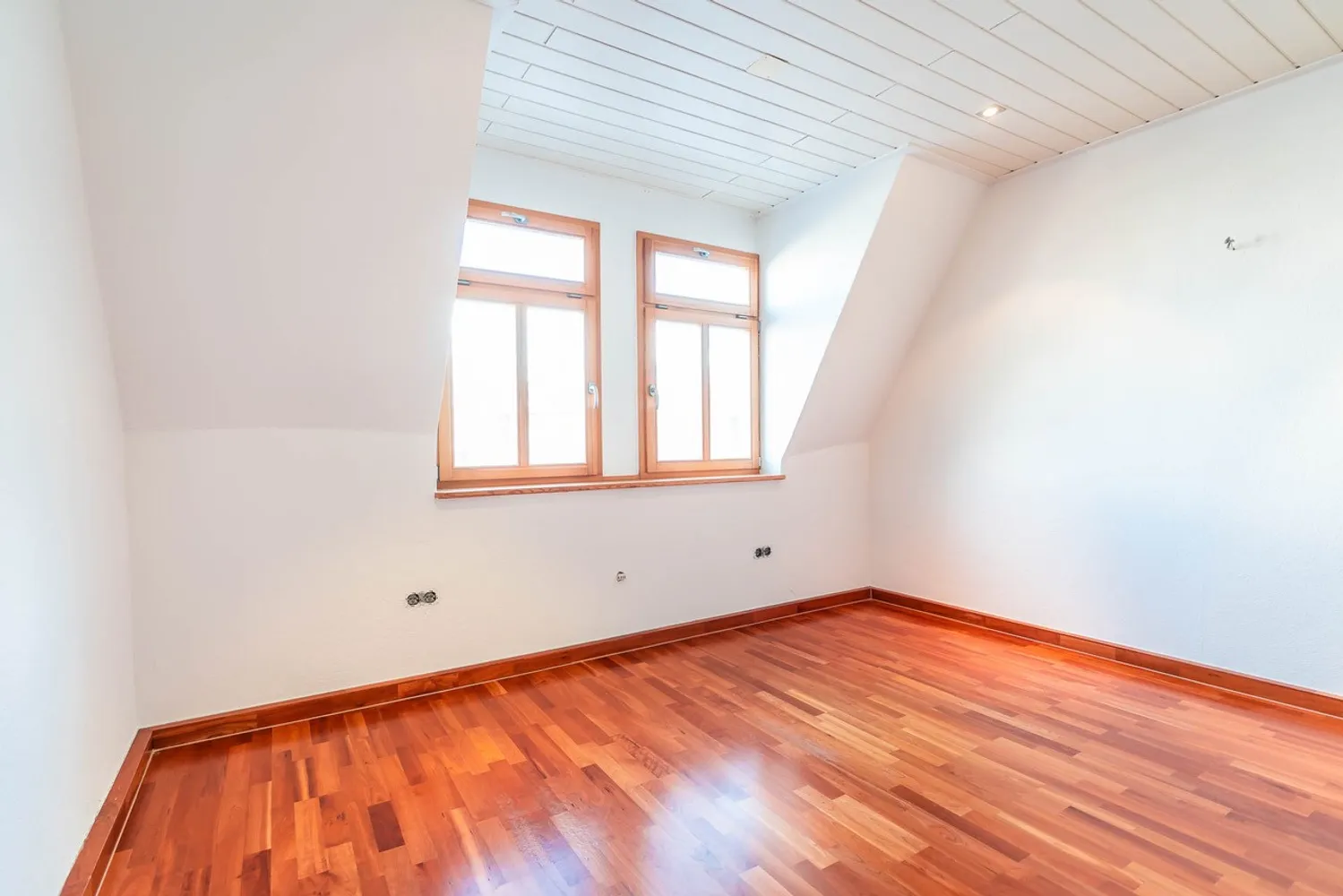 2 Zimmer Wohnung mit 74 m² in Fürth – Bild 8