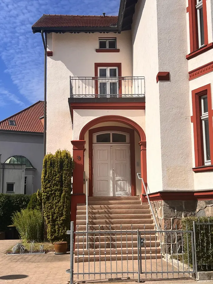 4 Zimmer Wohnung mit 133 m² in Neubrandenburg – Bild 2