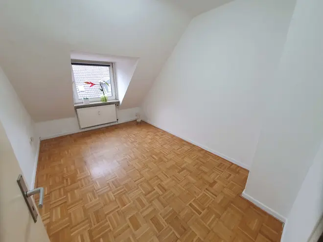 4 Zimmer Wohnung mit 95 m² in Oberhausen – Bild 3