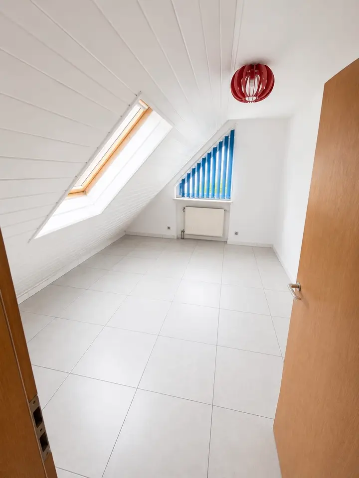 6 Zimmer Wohnung mit 136 m² in Schwäbisch Hall – Bild 2