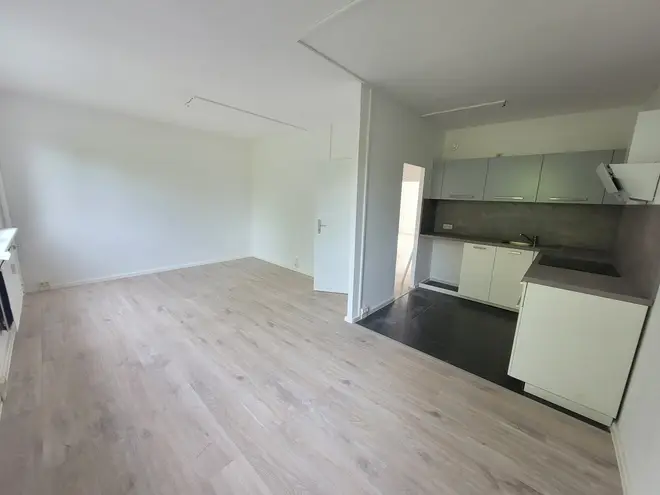3 Zimmer Wohnung mit 56 m² in Halle (Saale) – Bild 2