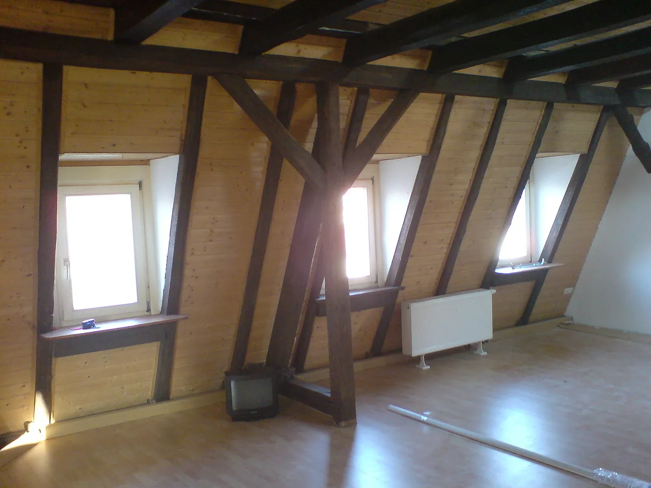 4 Zimmer Wohnung mit 90 m² in Eisenach – Bild 1