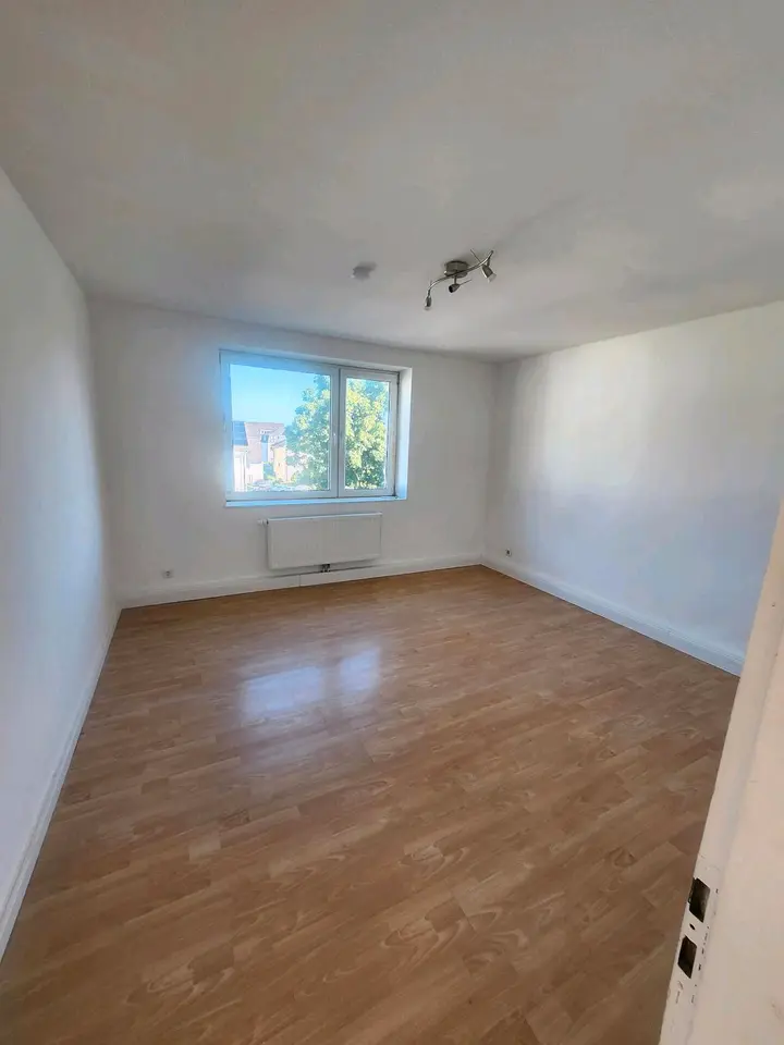 4 Zimmer Wohnung mit 92 m² in Königswinter – Bild 2