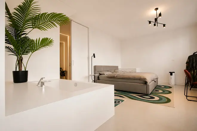 5 Zimmer Wohnung mit 335 m² in Berlin – Bild 4