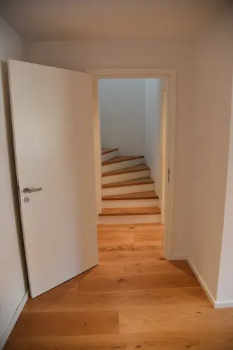6 Zimmer Haus mit 178 m² in München – Bild 6