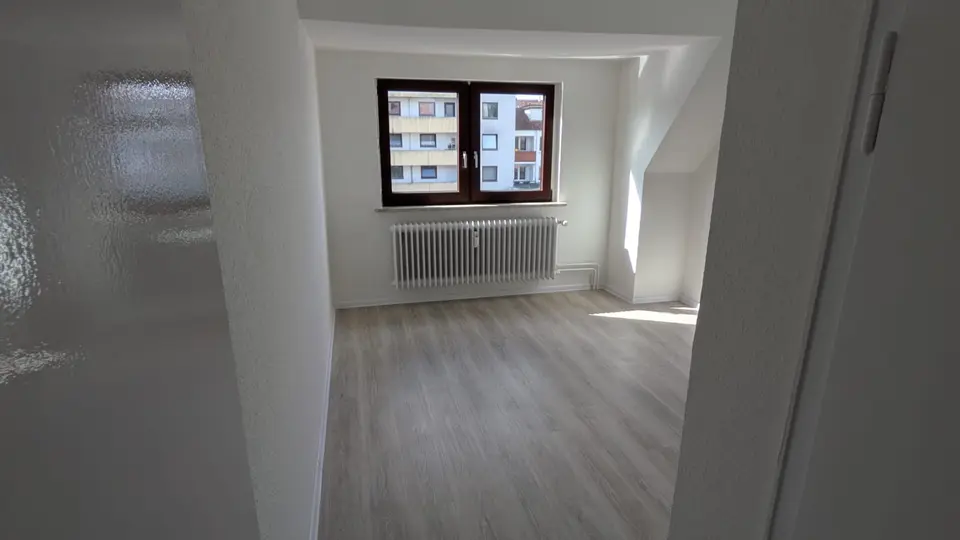 3 Zimmer Wohnung mit 67 m² in Bremerhaven – Bild 2