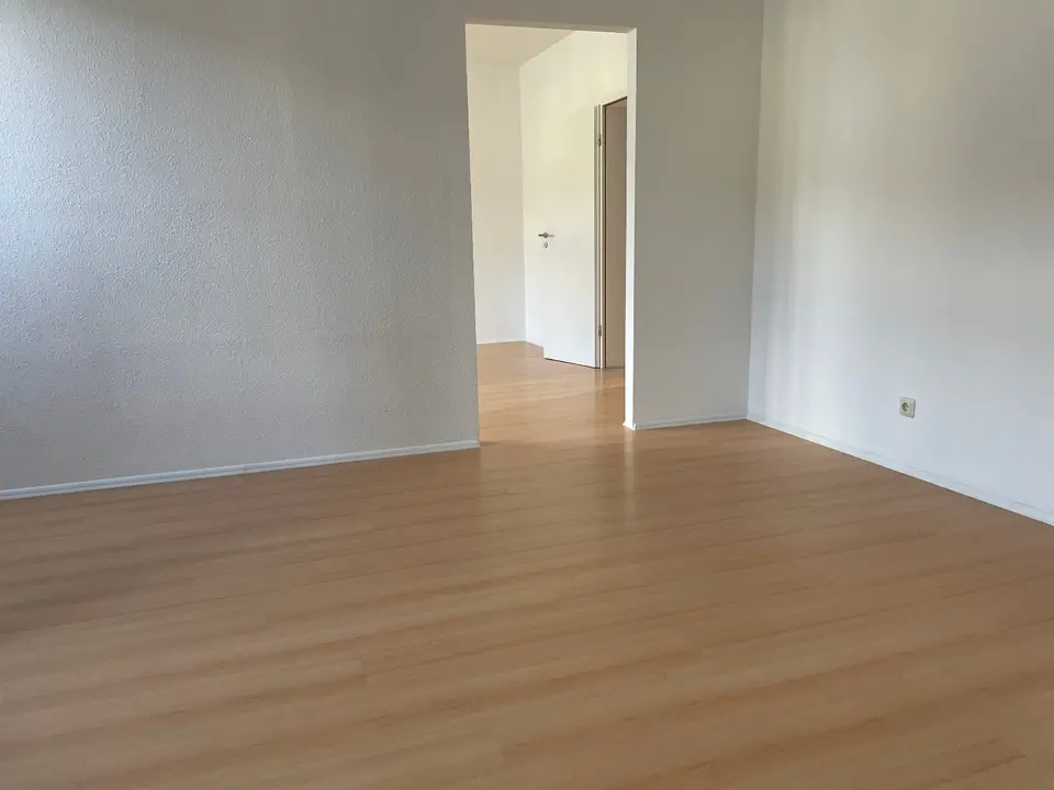 3 Zimmer Wohnung mit 75 m² in Plauen – Bild 2