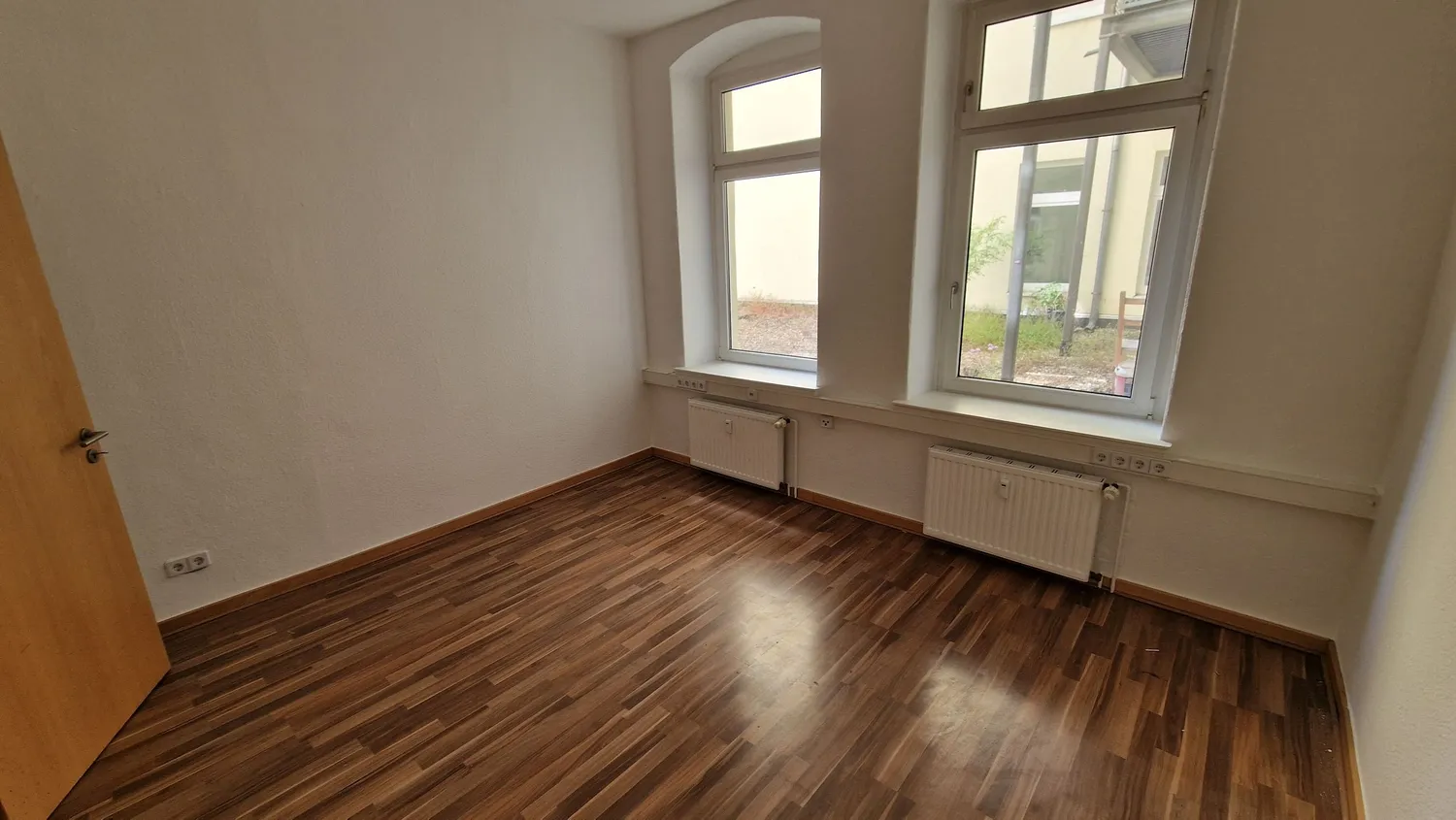 4 Zimmer Wohnung mit 130 m² in Magdeburg – Bild 11