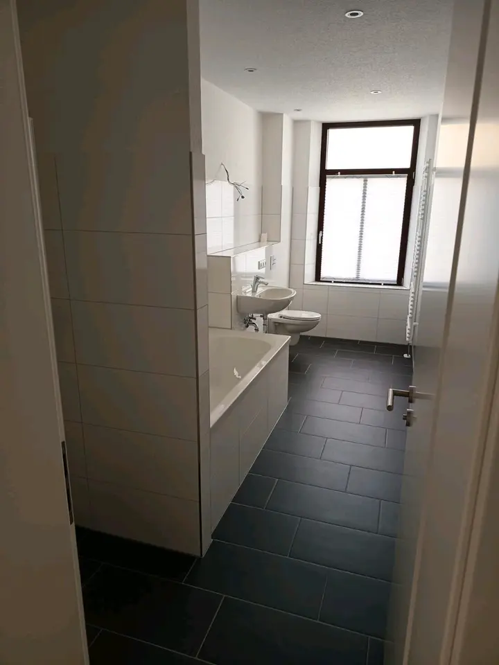 4 Zimmer Wohnung mit 102 m² in Plauen – Bild 10