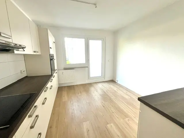 3 Zimmer Wohnung mit 77 m² in Schwerin – Bild 3