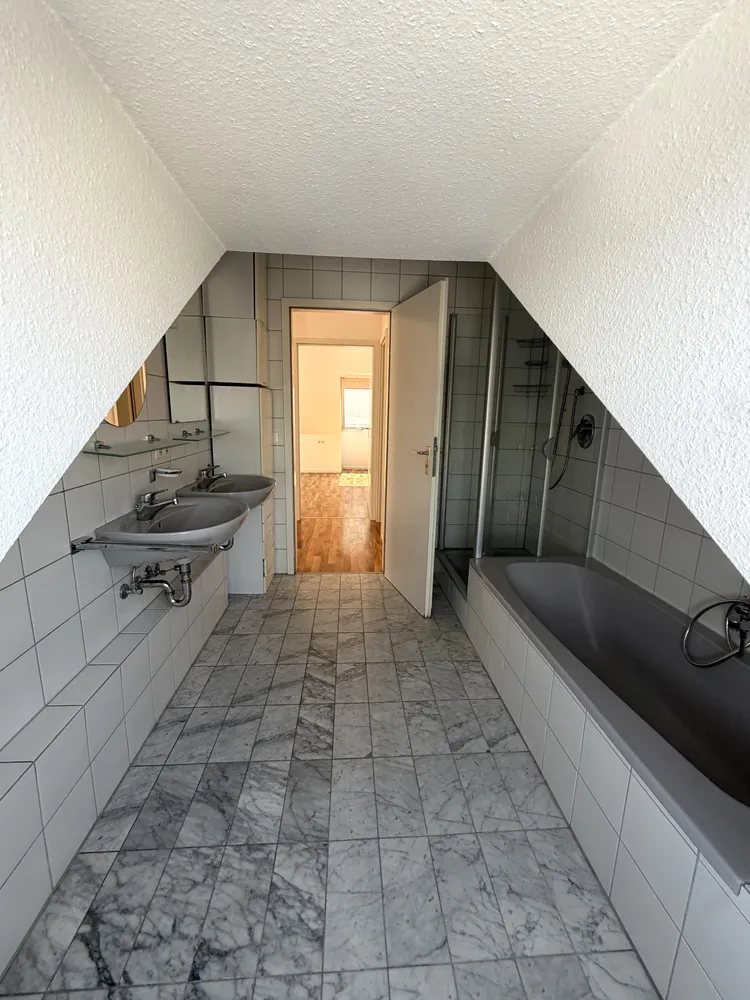 3 Zimmer Wohnung mit 94 m² in Stuttgart – Bild 12