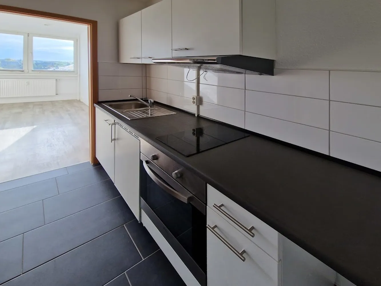 1 Zimmer Wohnung mit 24 m² in Neubrandenburg – Bild 1