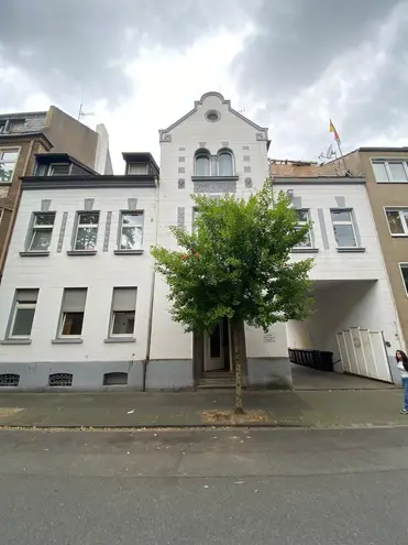 3 Zimmer Wohnung mit 110 m² in Duisburg – Bild 2