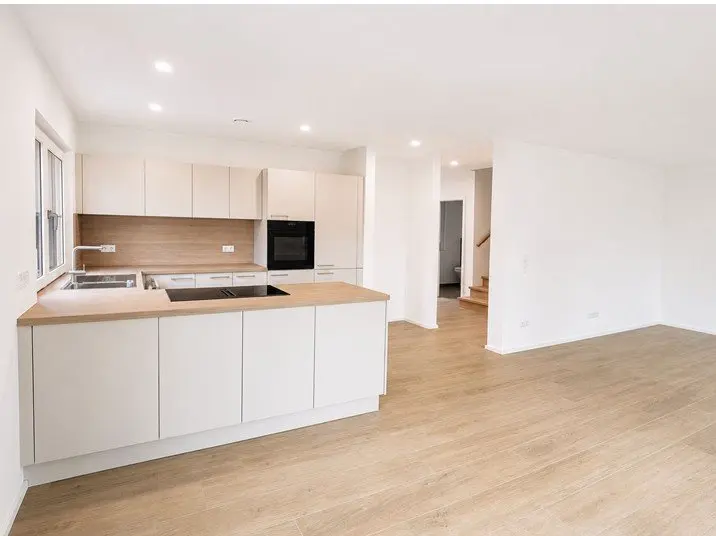 6 Zimmer Haus mit 123 m² in Würzburg – Bild 2
