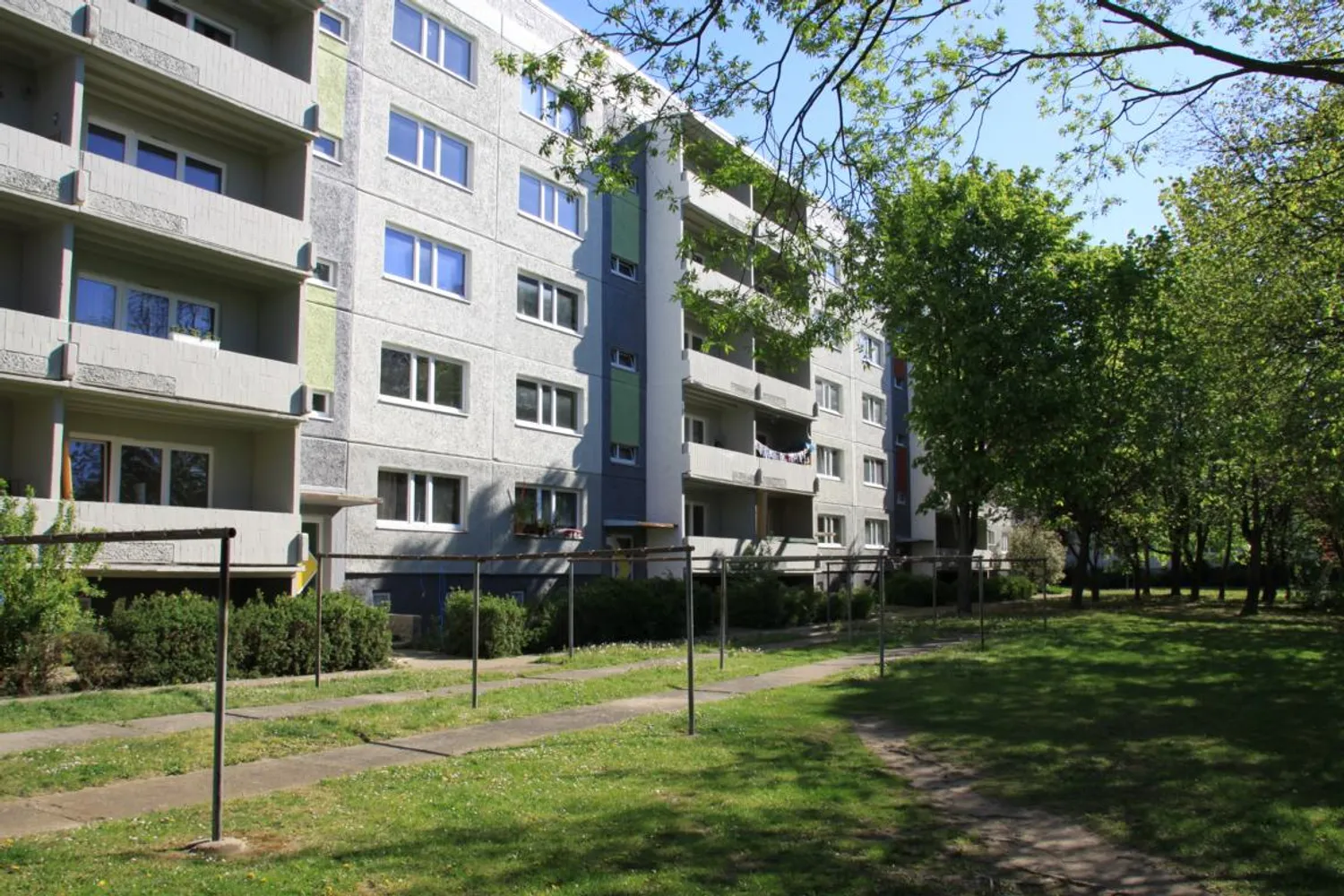 3 Zimmer Wohnung mit 63 m² in Neubrandenburg – Bild 1