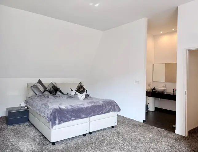6 Zimmer Haus mit 260 m² in Bochum – Bild 9