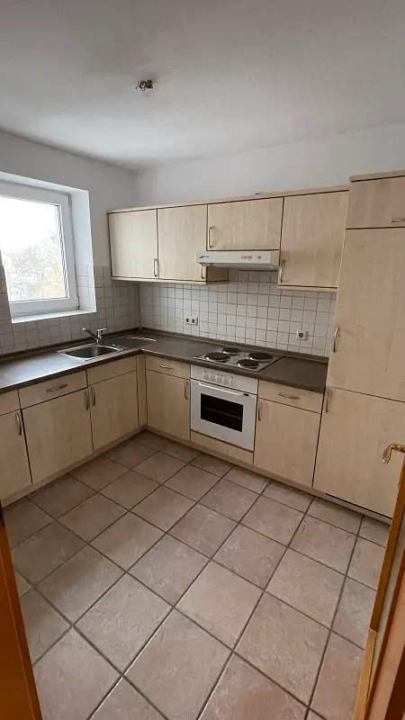 2 Zimmer Wohnung mit 71 m² in Schwerin – Bild 1