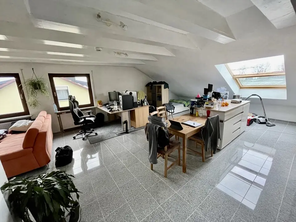 1 Zimmer Wohnung mit 57 m² in Würzburg – Bild 4