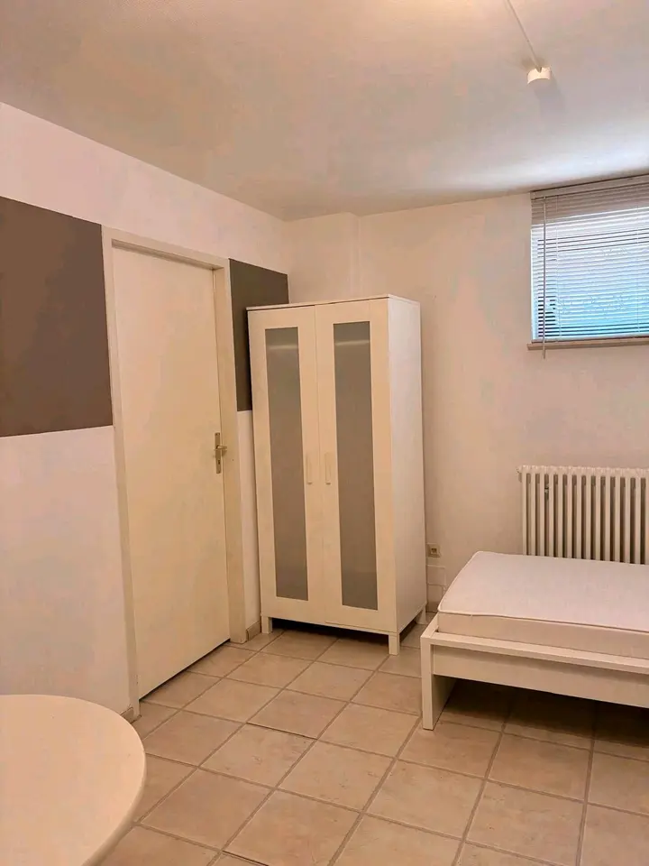 2 Zimmer Wohnung mit 30 m² in Offenbach – Bild 6