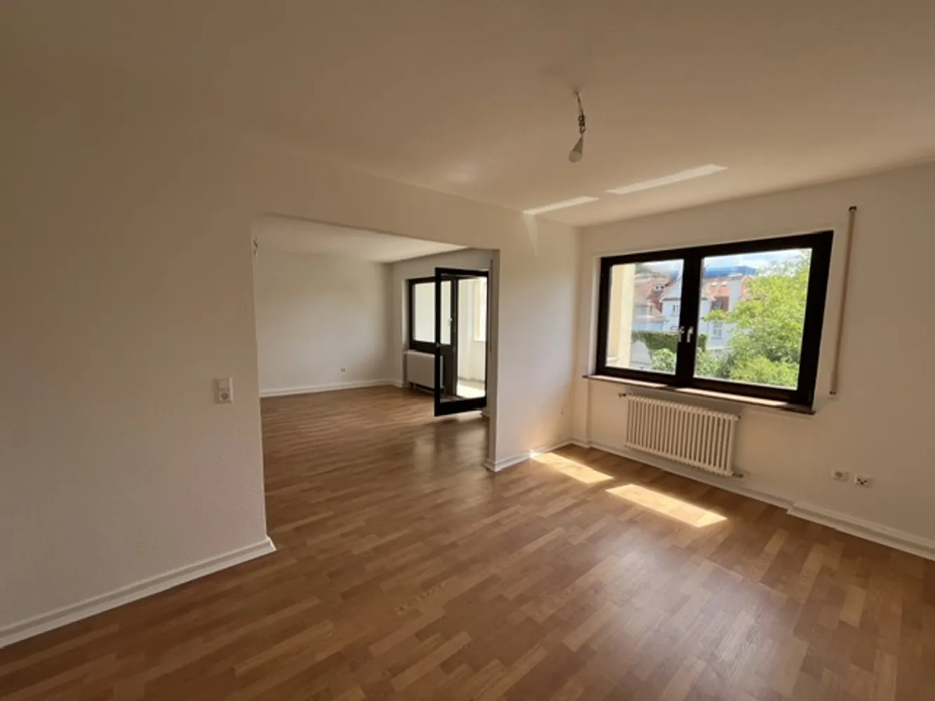 6 Zimmer Wohnung mit 154 m² in Heidelberg – Bild 2