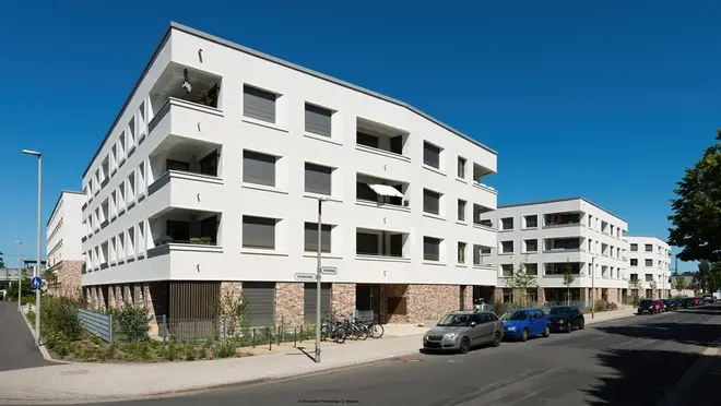 3 Zimmer Wohnung mit 109 m² in Hannover – Bild 2