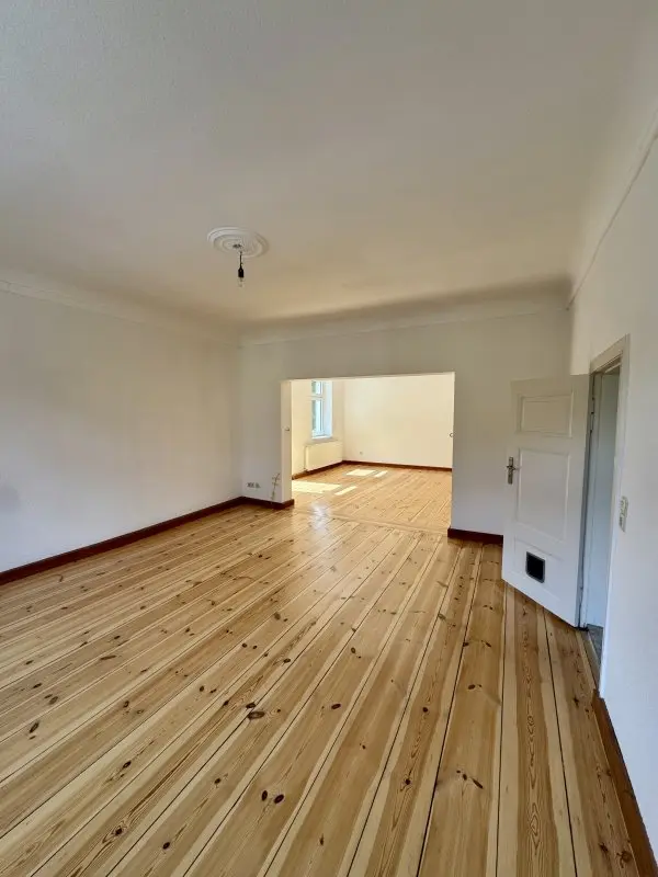 4 Zimmer Wohnung mit 128 m² in Eberswalde – Bild 2