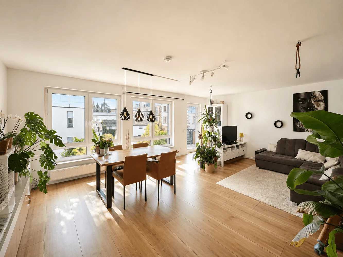 3 Zimmer Wohnung mit 102 m² in Hanau – Bild 1