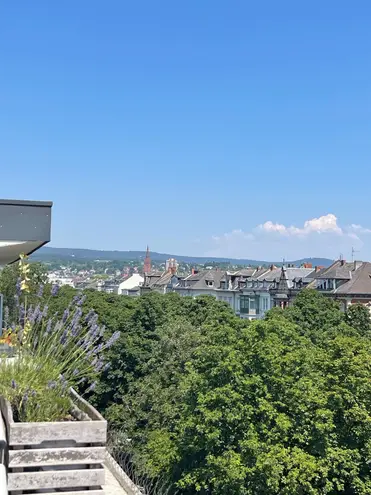 3 Zimmer Wohnung mit 104 m² in Wiesbaden – Bild 1