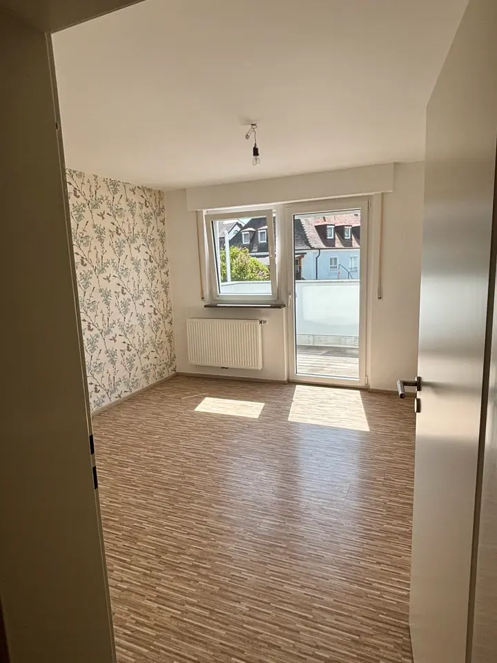 3 Zimmer Wohnung mit 101 m² in Friedrichshafen – Bild 2