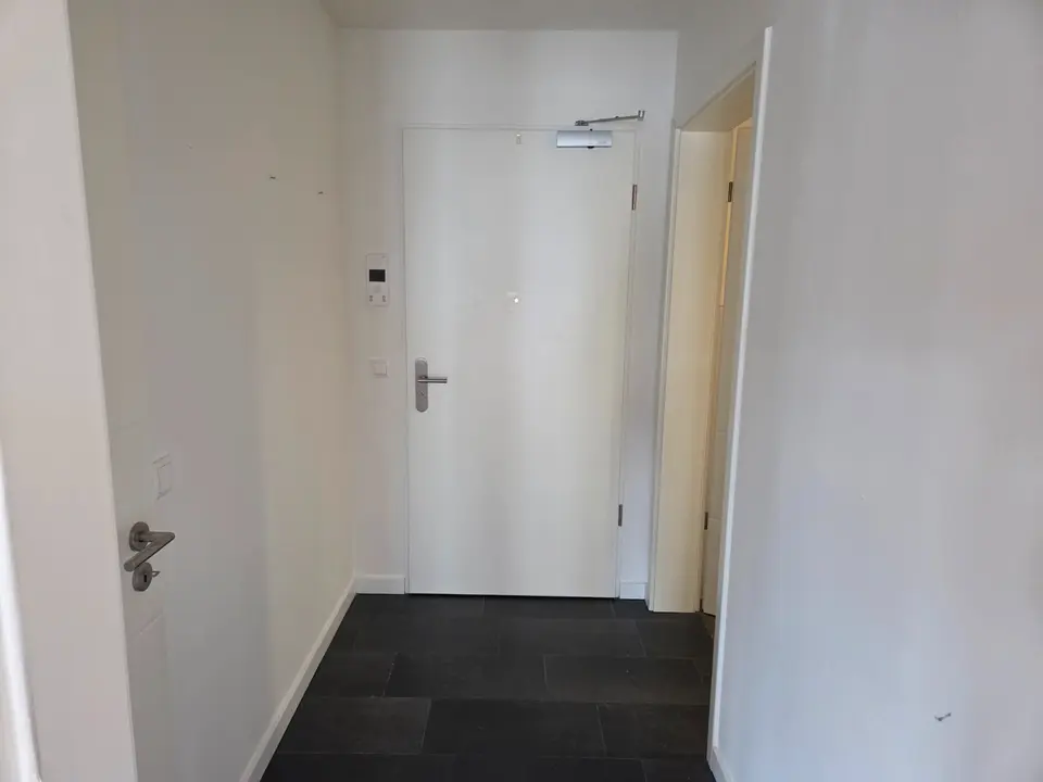 2 Zimmer Wohnung mit 45 m² in Schwerin – Bild 3