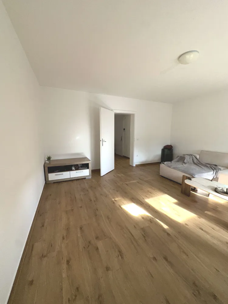 2 Zimmer Wohnung mit 77 m² in Hamm – Bild 1
