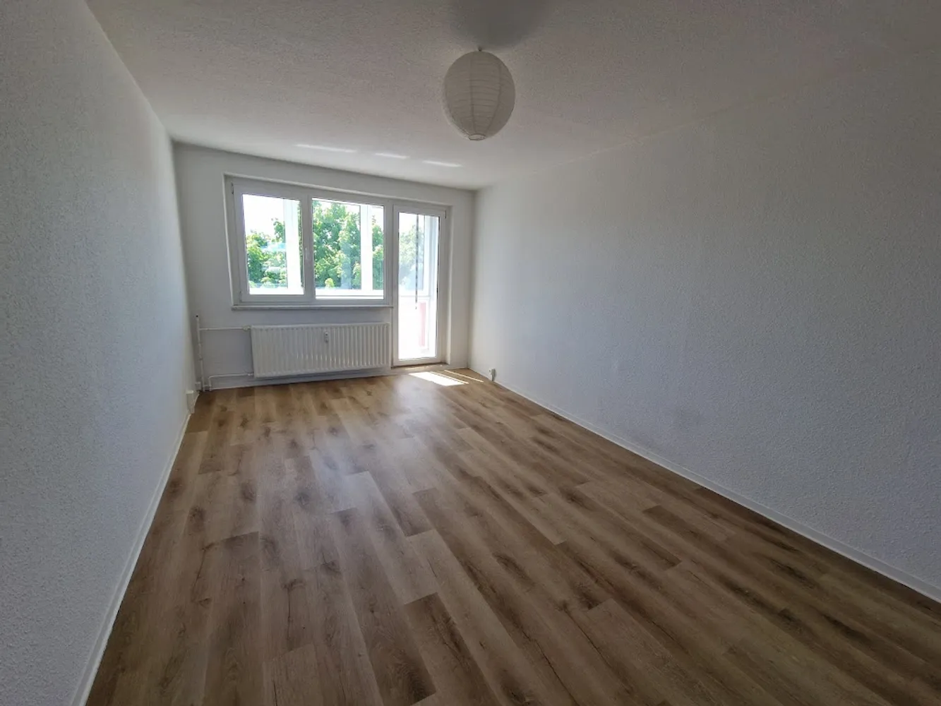 2 Zimmer Wohnung mit 51 m² in Neubrandenburg – Bild 1