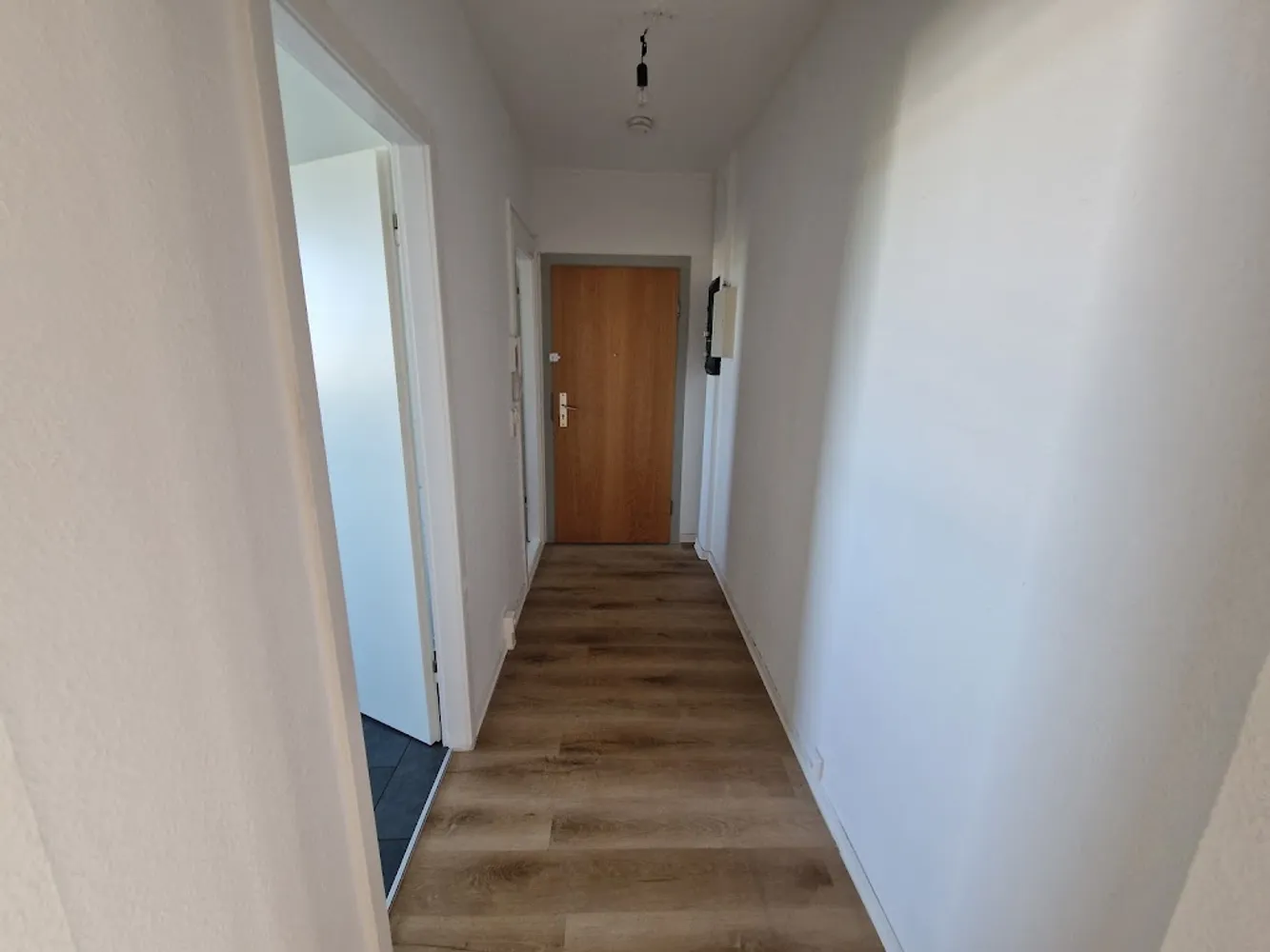 2 Zimmer Wohnung mit 51 m² in Neubrandenburg – Bild 11