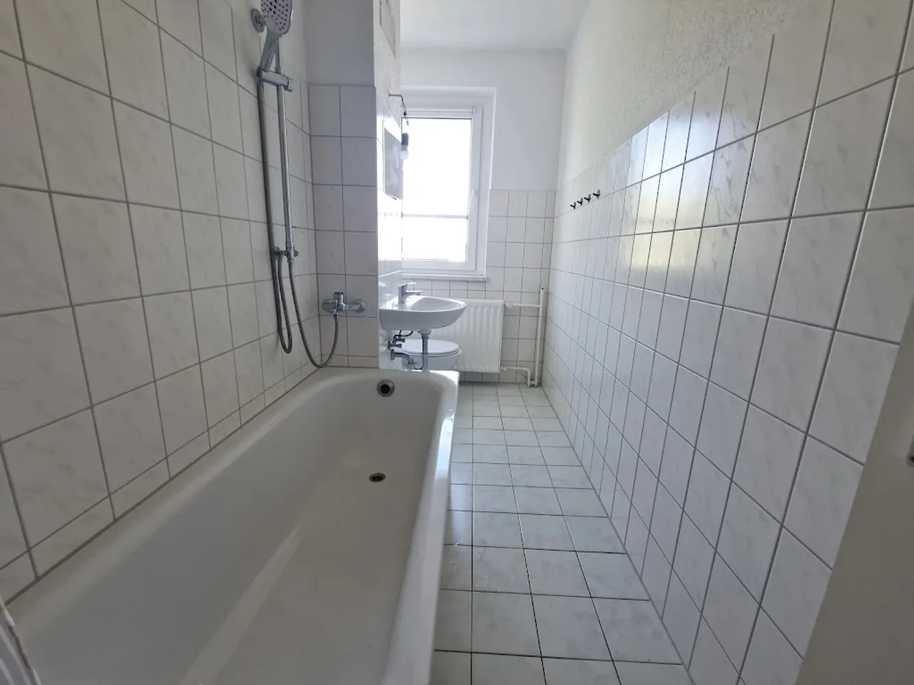 2 Zimmer Wohnung mit 51 m² in Neubrandenburg – Bild 10