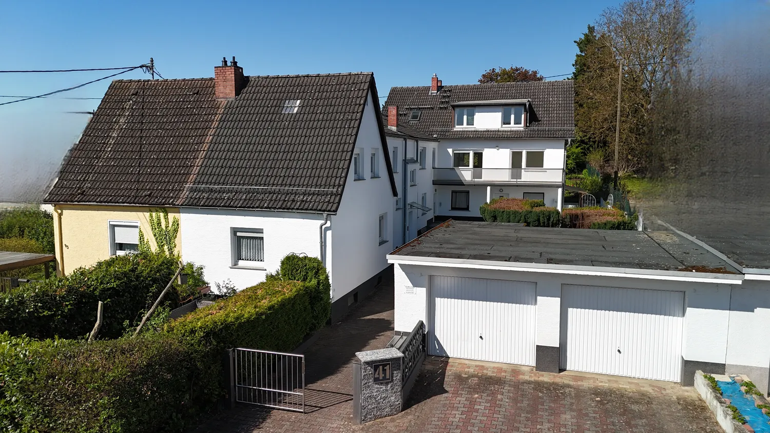5 Zimmer Wohnung mit 144 m² in Wiesbaden – Bild 1