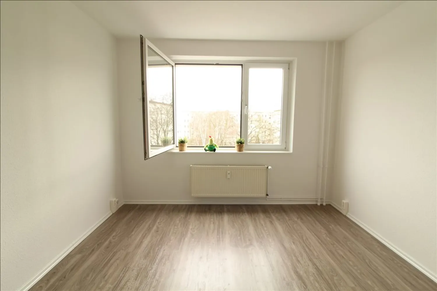 3 Zimmer Wohnung mit 73 m² in Magdeburg – Bild 2