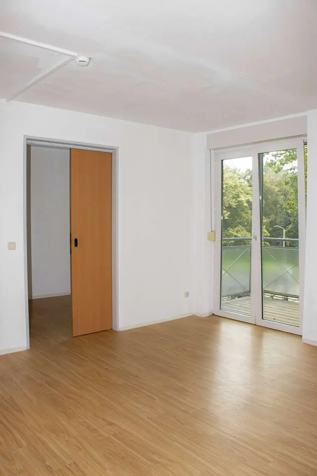 2 Zimmer Wohnung mit 42 m² in Zwickau – Bild 2